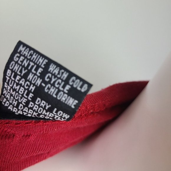 BE Basic Editions Top Womens Size M Medium Solid All Red Textured Short Sleeve - Picture 6 of 6